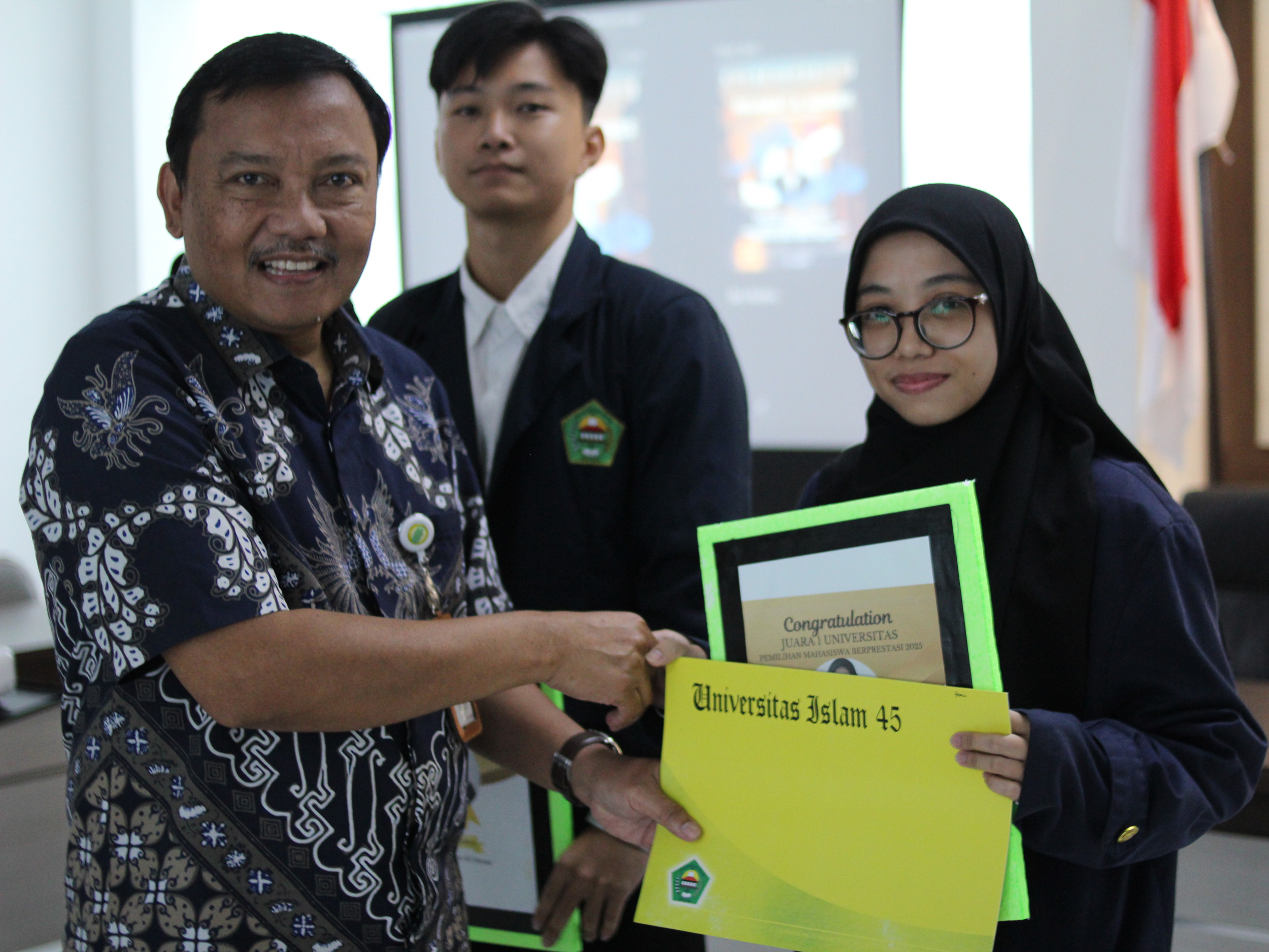 Yasmin Fatimah Farid Prodi Agribisnis S1 Juara 1 Tingkat Universitas Pemilihan Mahasiswa Berprestasi (PILMAPRES) 2025